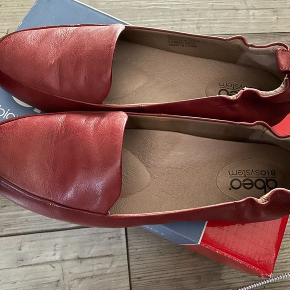 ABEO Jean II Flats Red 8.5 - Picture 2 of 6